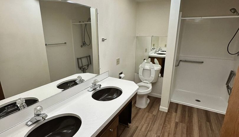 10025 SW Boones Ferry Road - Room 4 - Portland - Oregon - 1 bed, 1 bath rental property