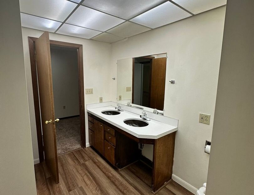 10025 SW Boones Ferry Road - Room 4 - Portland - Oregon - 1 bed, 1 bath rental property