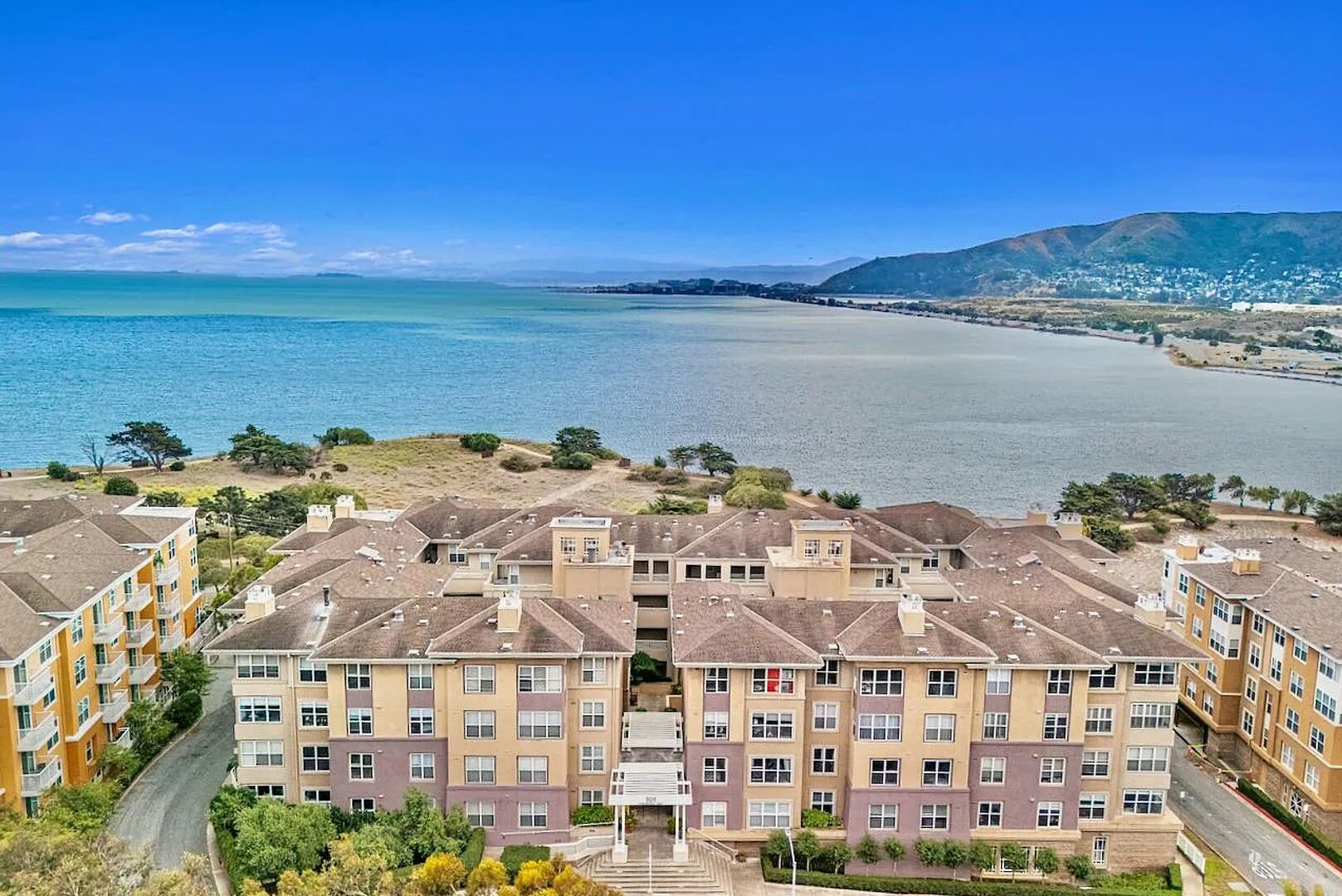 101 Crescent Way #2312 - San Francisco - California - 3 bed, 2 bath rental property