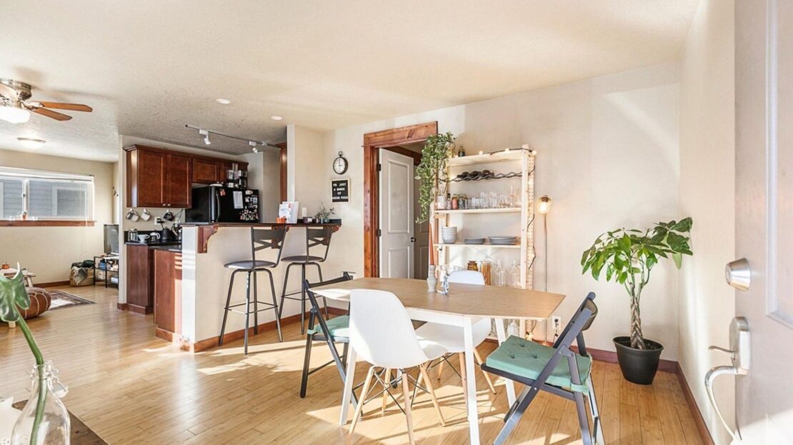 1010 NW Roanoke Avenue Unit #2 - Unit #2 - Bend - Oregon - 2 bed, 1 bath rental property