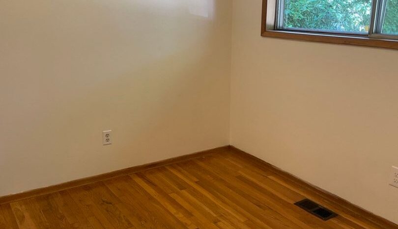 10300 SW Fourth Avenue - Room 3 - Portland - Oregon - 1 bed, 1 bath rental property