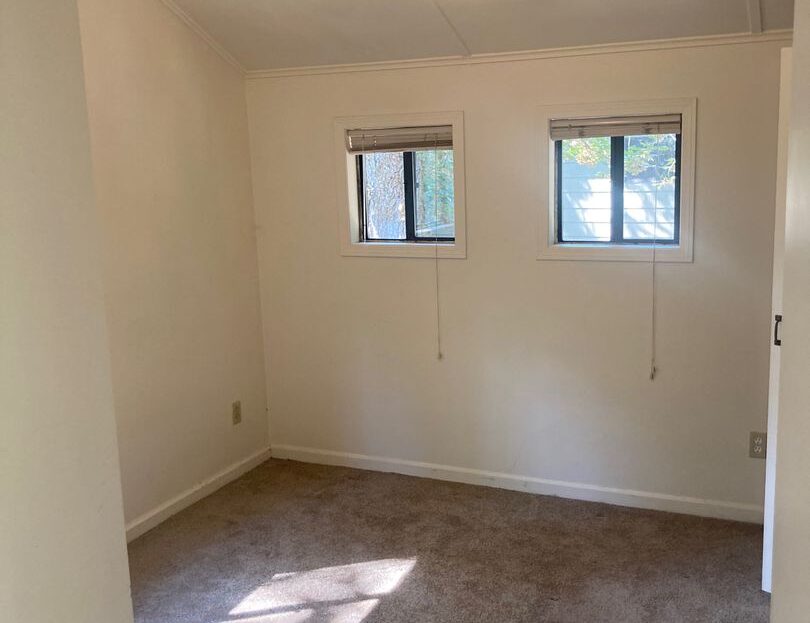 10512 SW Fourth Avenue - Portland - Oregon - 1 bed, 1 bath rental property