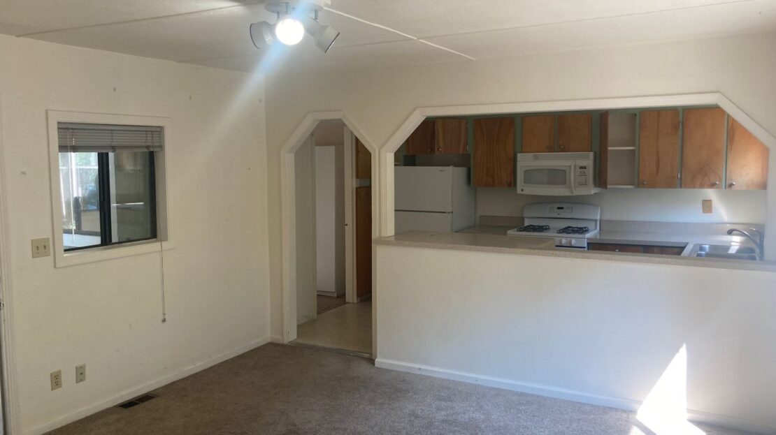 10512 SW Fourth Avenue - Portland - Oregon - 1 bed, 1 bath rental property