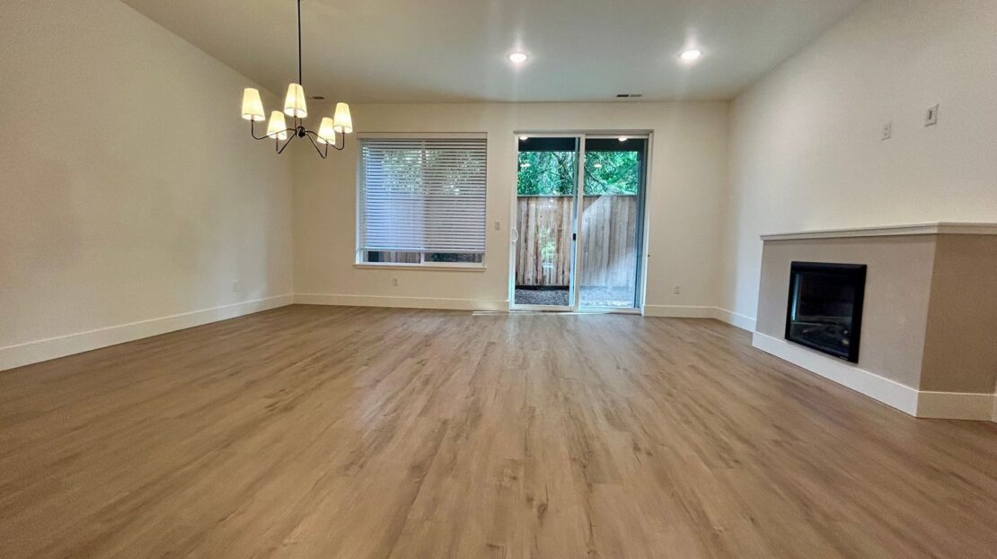 11015 NE 26th - Unit 01 - Vancouver - Washington - 3 bed, 2.5 bath rental property