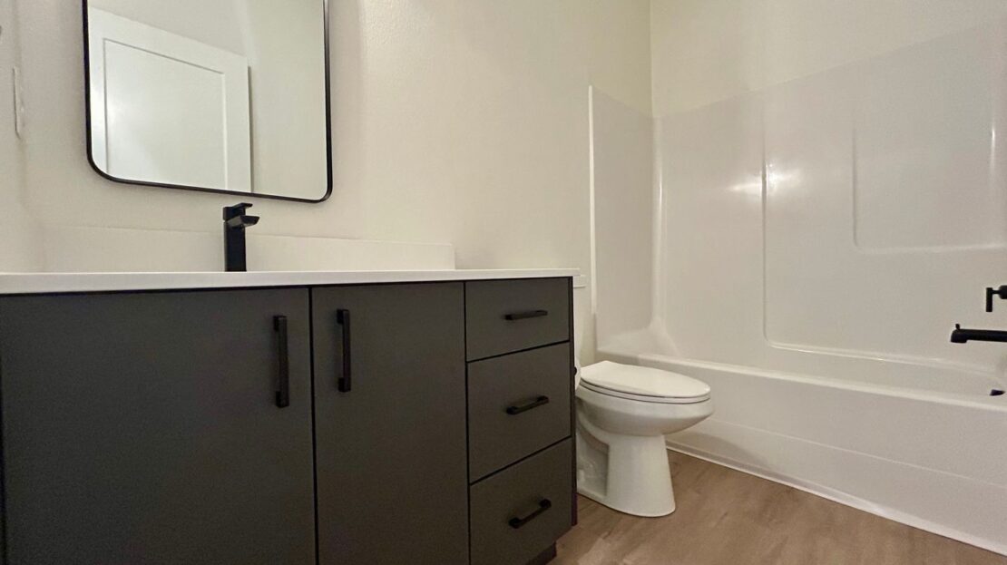 11015 NE 26th - Unit 01 - Vancouver - Washington - 3 bed, 2.5 bath rental property