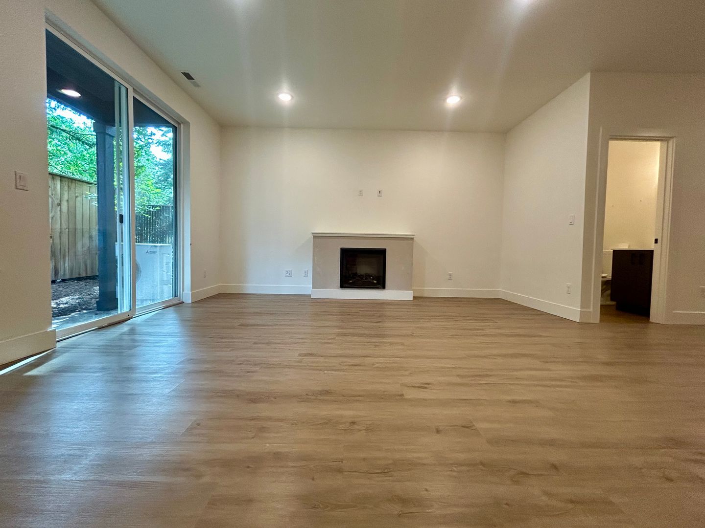 11015 NE 26th - Unit 01 - Vancouver - Washington - 3 bed, 2.5 bath rental property