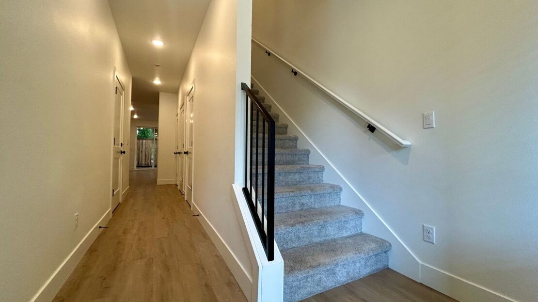 11015 NE 26th - Unit 01 - Vancouver - Washington - 3 bed, 2.5 bath rental property