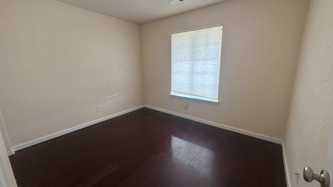 1115 Overlook Drive - Susanville - California - 4 bed, 2 bath rental property