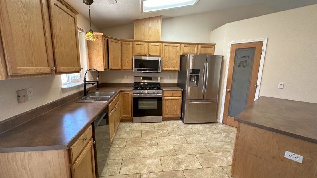 1115 Overlook Drive - Susanville - California - 4 bed, 2 bath rental property