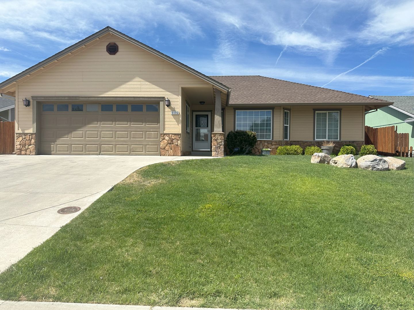 1115 Overlook Drive - Susanville - California - 4 bed, 2 bath rental property