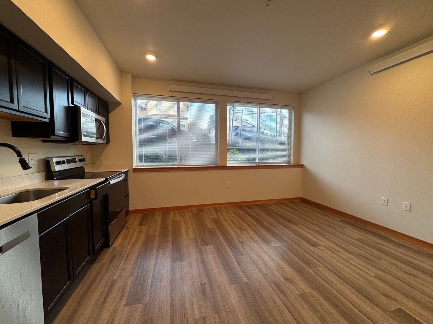 1130 13th Street - Bellingham - Washington - 1 bed, 1 bath rental property