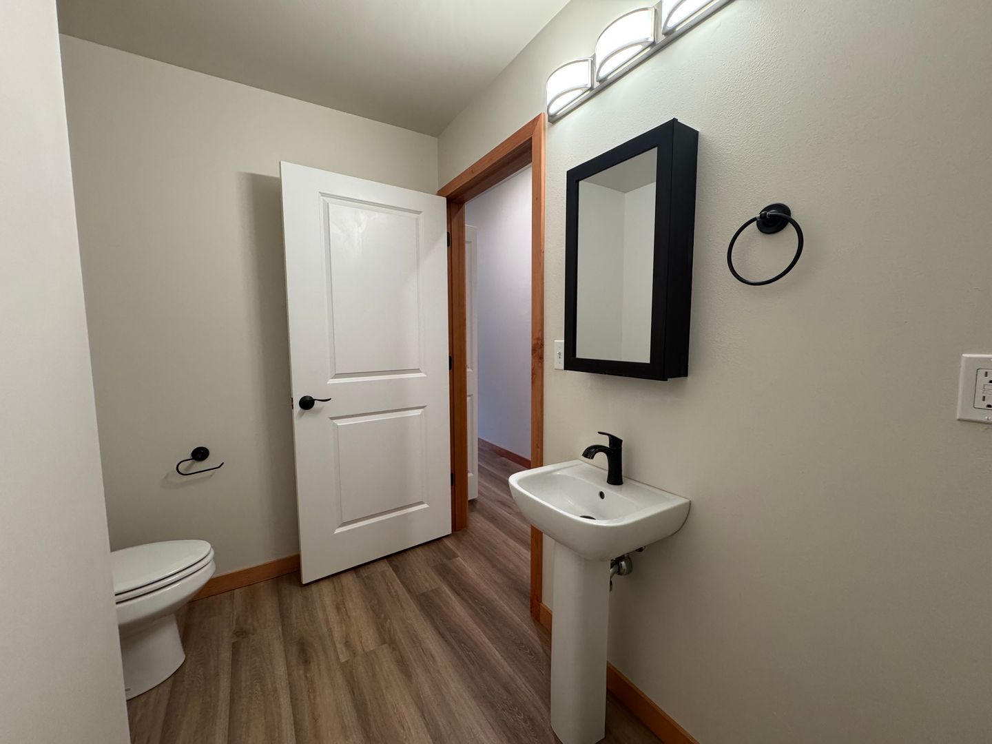 1130 13th Street - Bellingham - Washington - 1 bed, 1 bath rental property