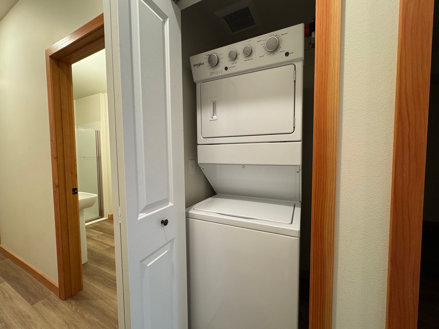 1130 13th Street - Bellingham - Washington - 1 bed, 1 bath rental property