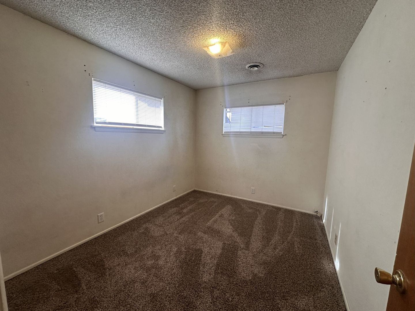 115 Foss Street - Susanville - California - 2 bed, 1.5 bath rental property