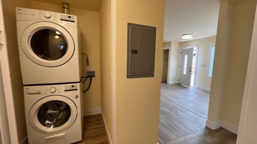 1218 - 1216 148th Ave - San Leandro - California - 2 bed, 1 bath rental property