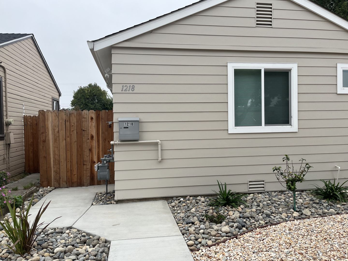 1218 - 1216 148th Ave - San Leandro - California - 2 bed, 1 bath rental property