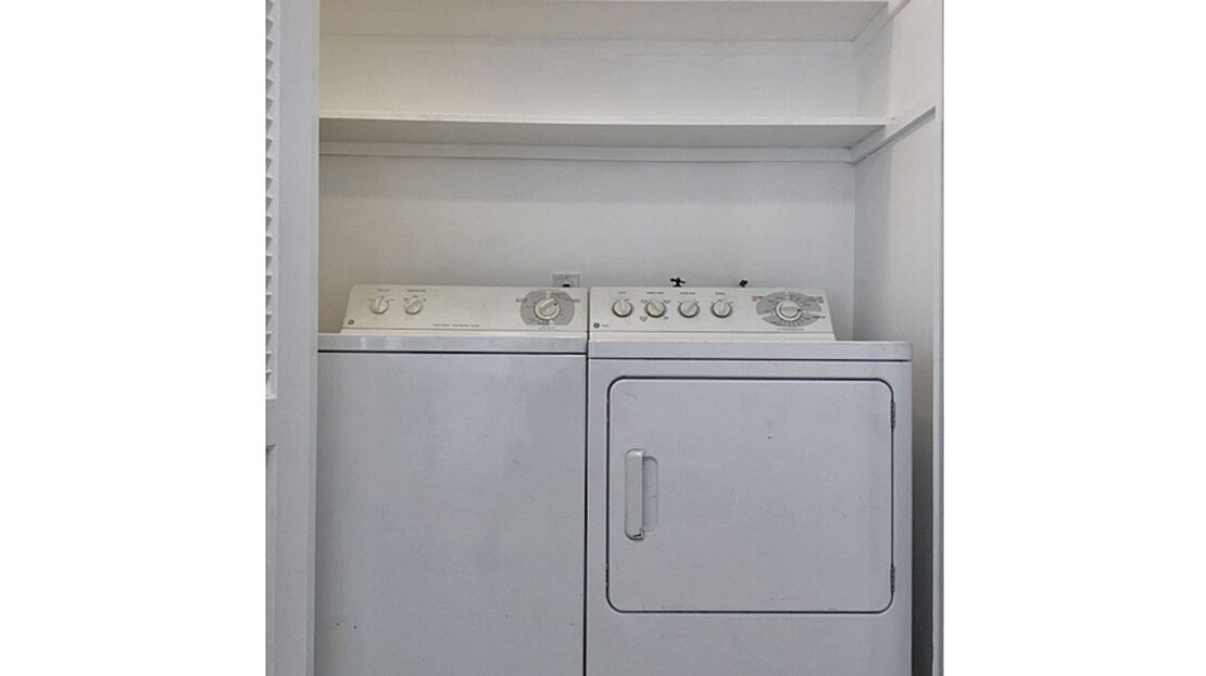 1224 Ocean Park Blvd - Santa Monica - California - 1 bed, 1 bath rental property