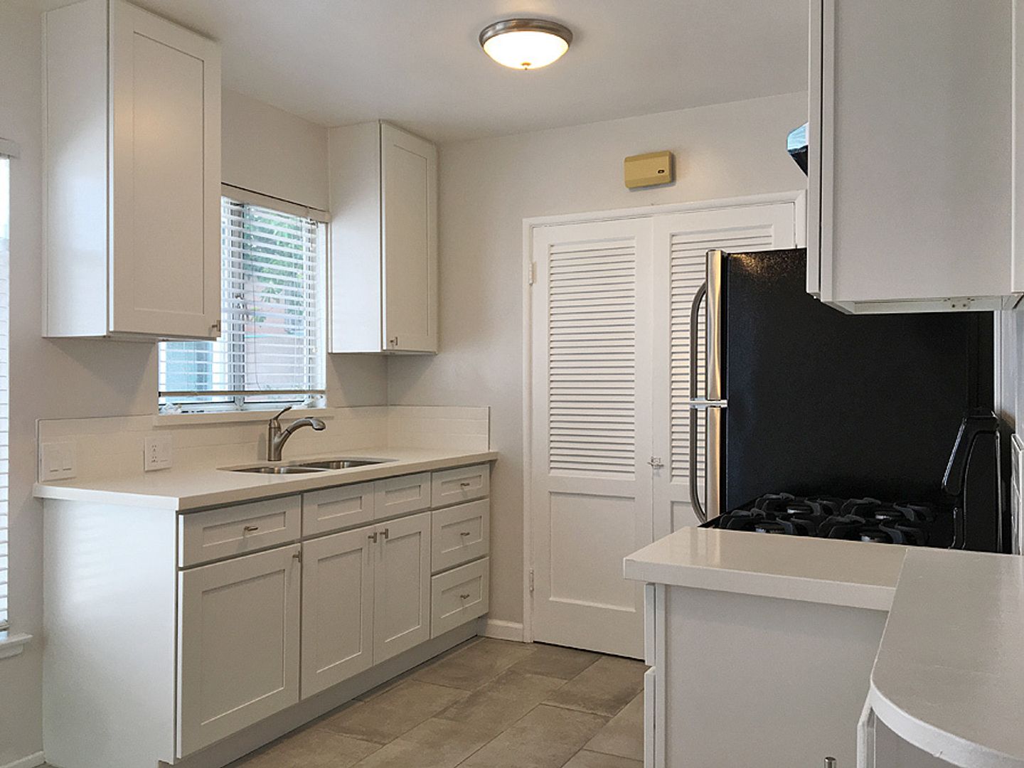 1224 Ocean Park Blvd - Santa Monica - California - 1 bed, 1 bath rental property
