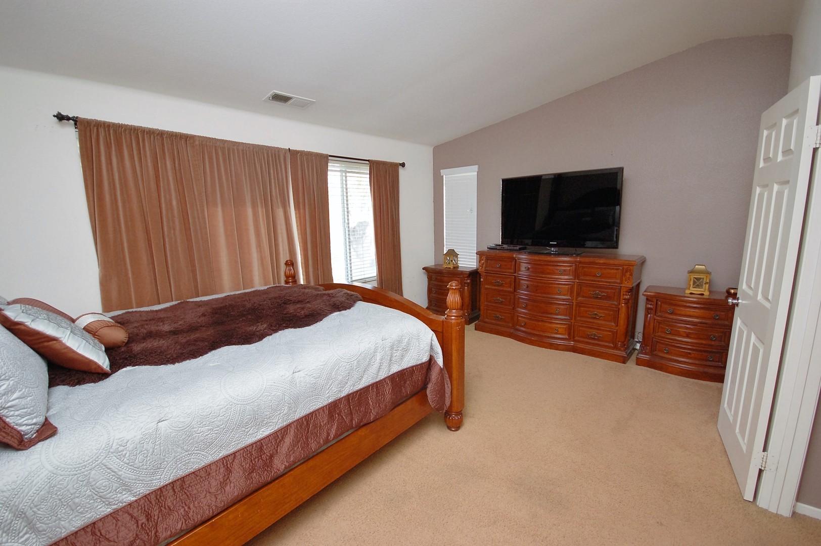 1238 Ukiah Street - Chula Vista - California - 3 bed, 2.5 bath rental property