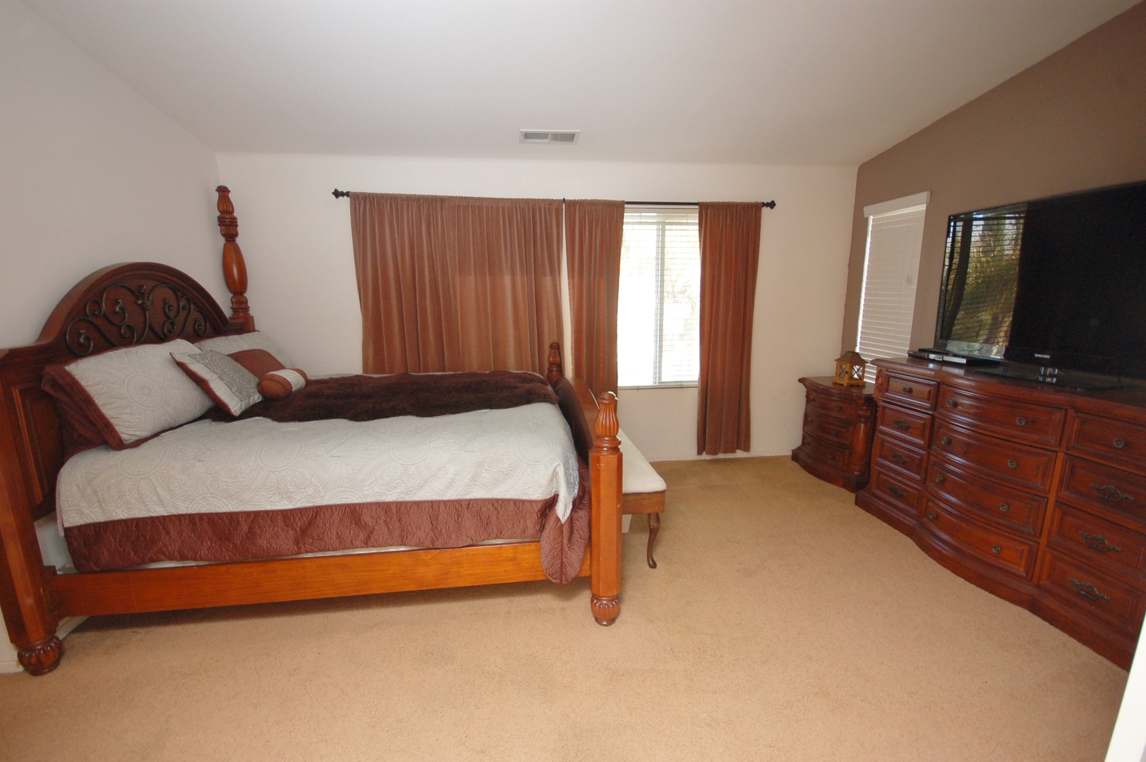 1238 Ukiah Street - Chula Vista - California - 3 bed, 2.5 bath rental property