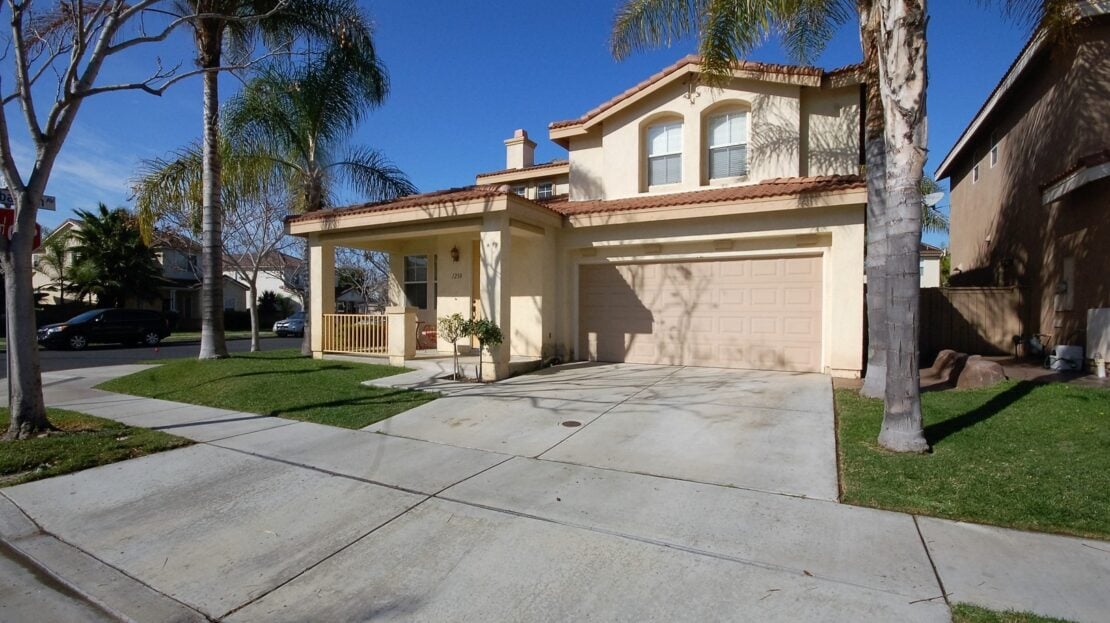 1238 Ukiah Street - Chula Vista - California - 3 bed, 2.5 bath rental property