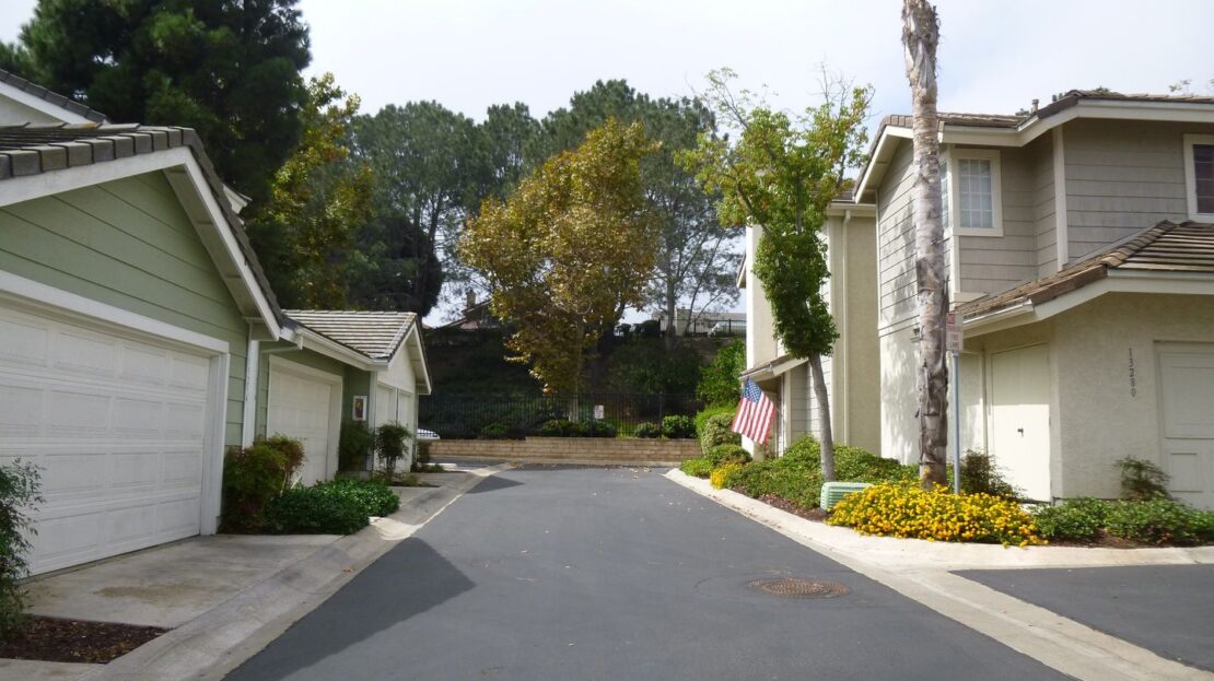 13252 Tiverton Road - San Diego - California - 2 bed, 2.5 bath rental property