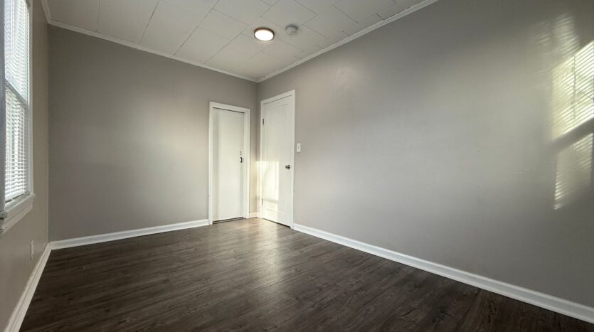 136 SW 3rd St - Redmond - Oregon - 2 bed, 1 bath rental property