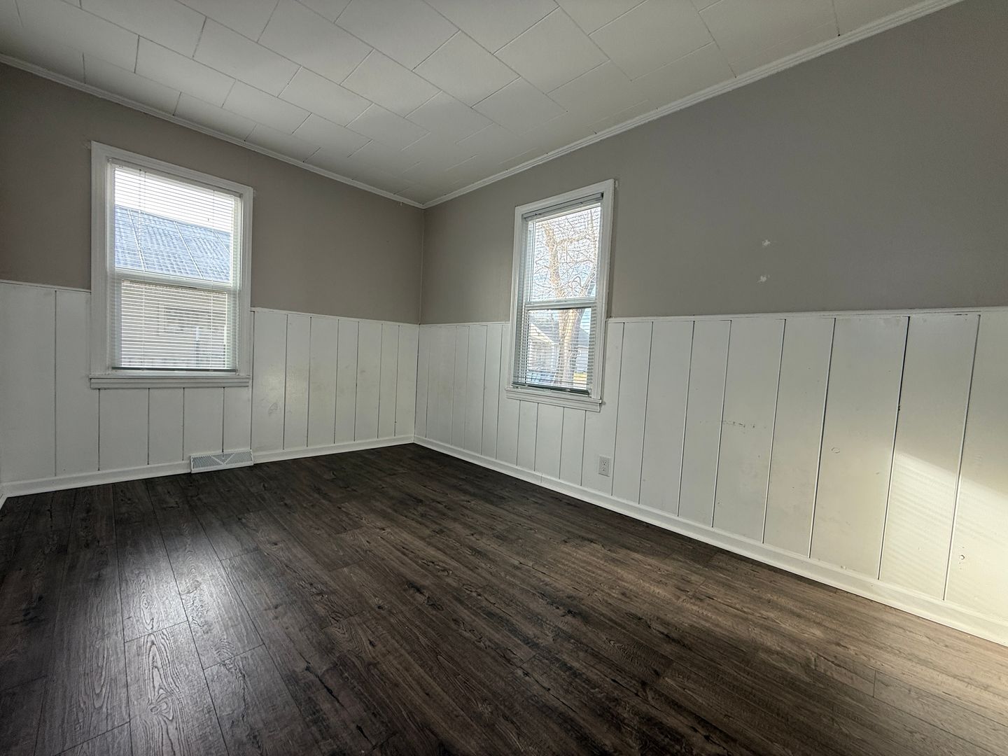 136 SW 3rd St - Redmond - Oregon - 2 bed, 1 bath rental property