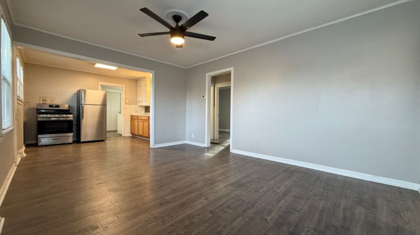 136 SW 3rd St - Redmond - Oregon - 2 bed, 1 bath rental property