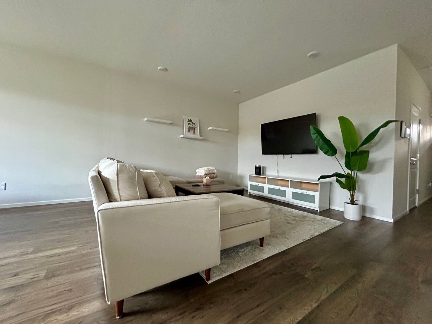 13764 NE 67th Way - Vancouver - Washington - 3 bed, 2.5 bath rental property