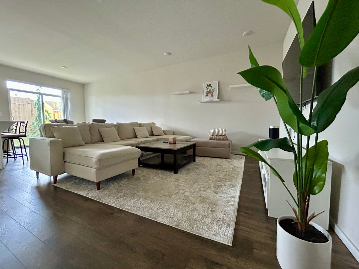 13764 NE 67th Way - Vancouver - Washington - 3 bed, 2.5 bath rental property