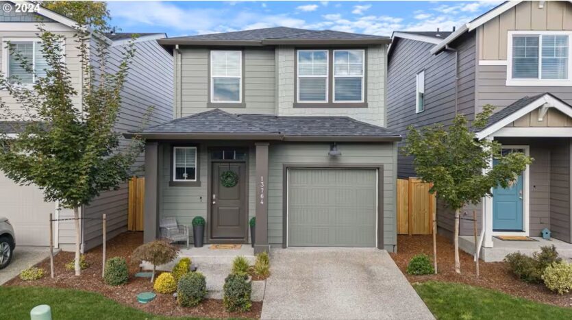 13764 NE 67th Way - Vancouver - Washington - 3 bed, 2.5 bath rental property