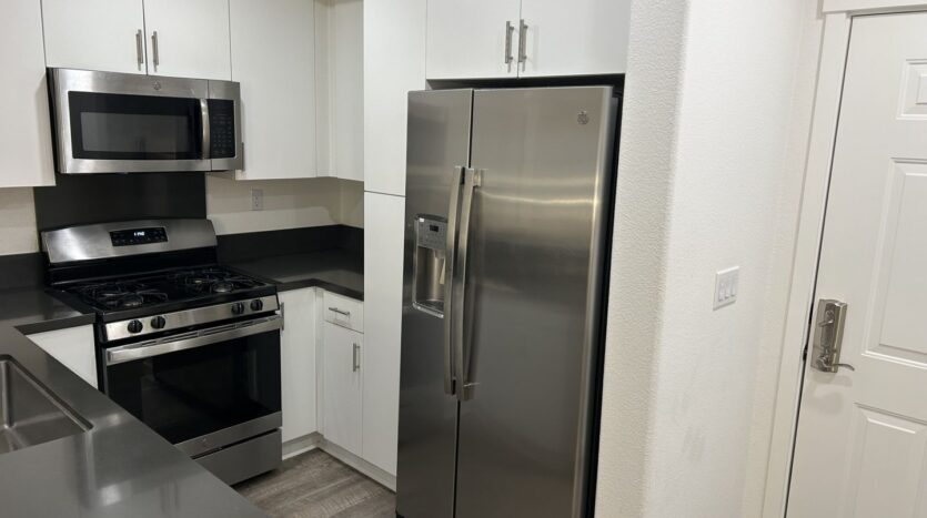 1408 Mauro Pietro Drive, Unit 7-202  - Petaluma - California - 1 bed, 1 bath rental property