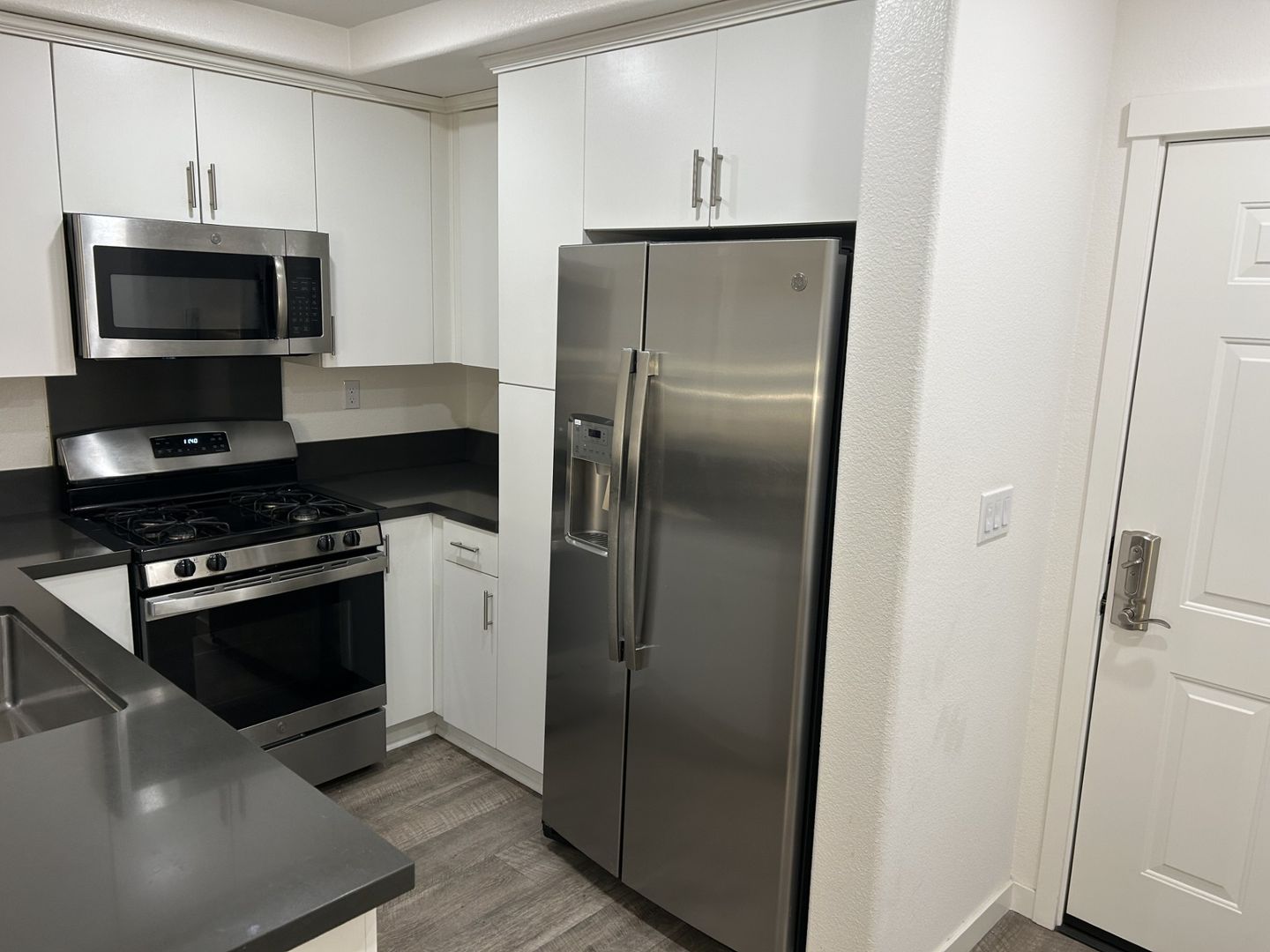 1408 Mauro Pietro Drive, Unit 7-202  - Petaluma - California - 1 bed, 1 bath rental property