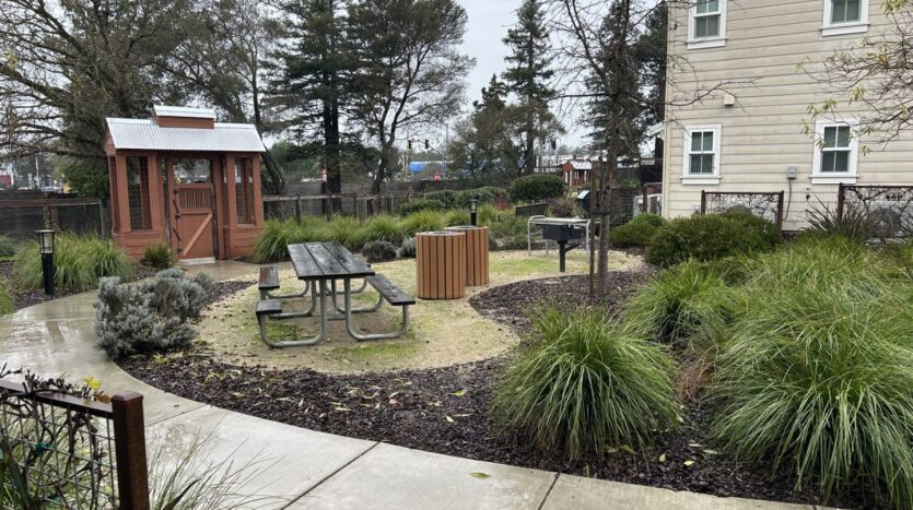 1408 Mauro Pietro Drive, Unit 7-202  - Petaluma - California - 1 bed, 1 bath rental property