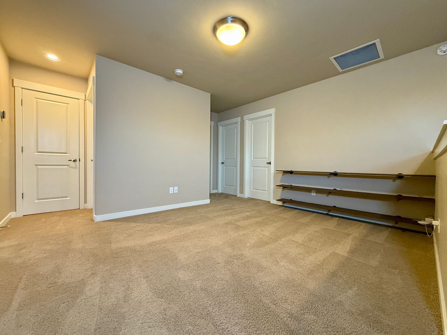 150 SW 30th St  - Redmond - Oregon - 3 bed, 3 bath rental property