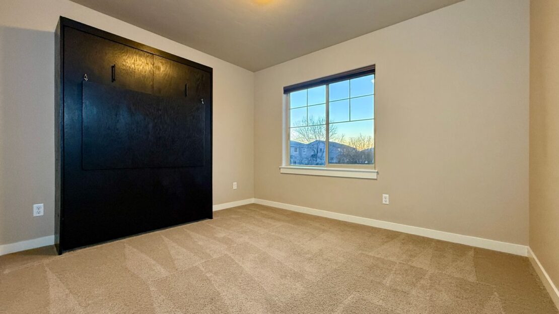 150 SW 30th St  - Redmond - Oregon - 3 bed, 3 bath rental property