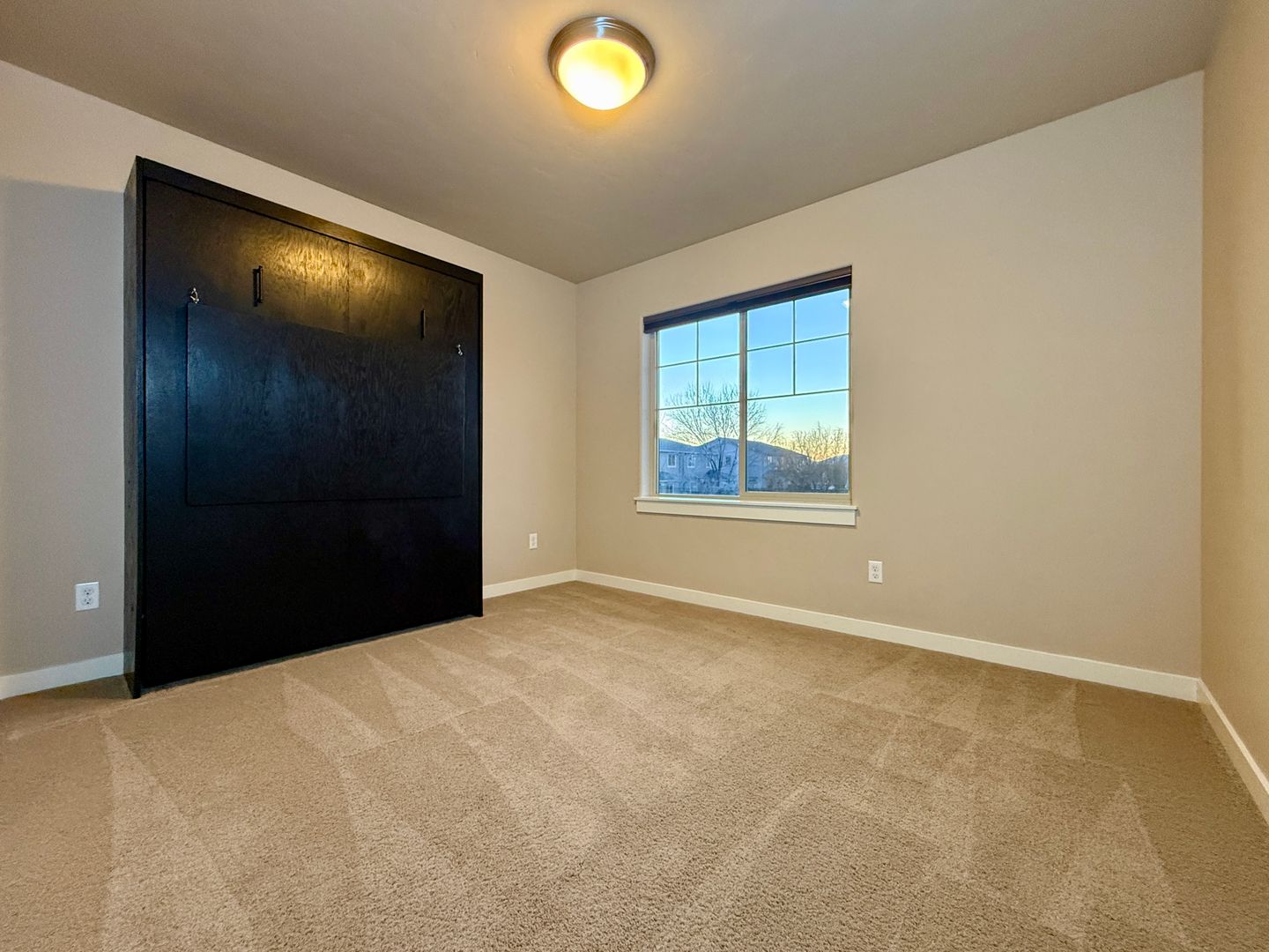 150 SW 30th St  - Redmond - Oregon - 3 bed, 3 bath rental property