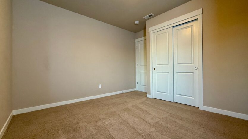 150 SW 30th St  - Redmond - Oregon - 3 bed, 3 bath rental property