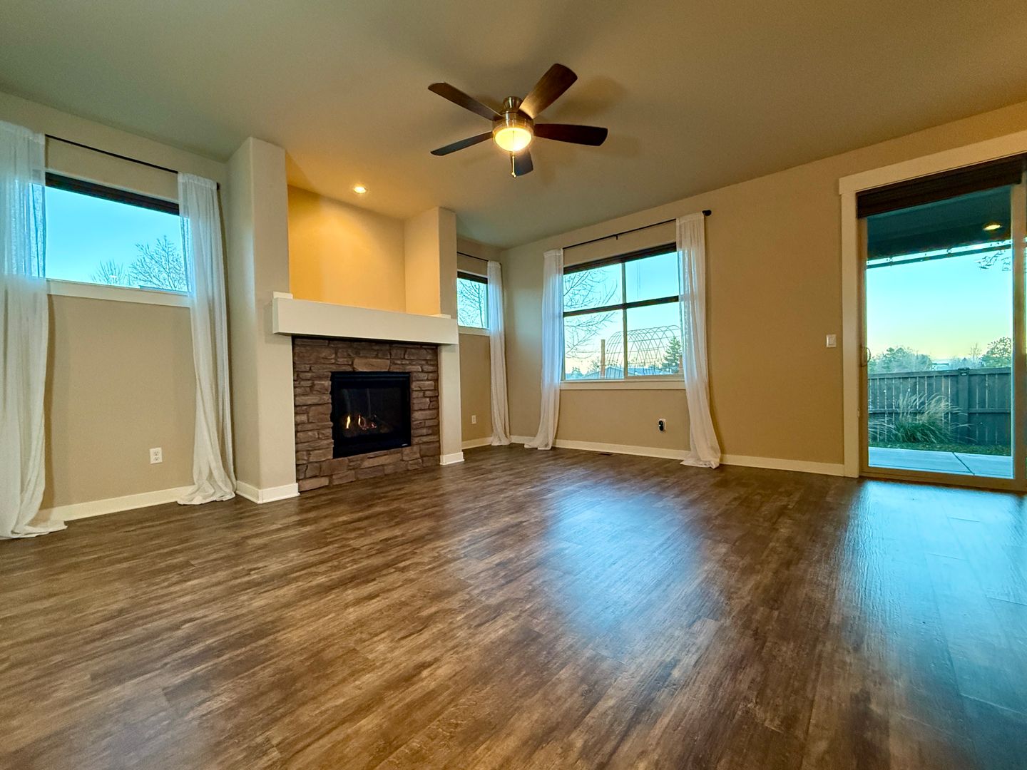 150 SW 30th St  - Redmond - Oregon - 3 bed, 3 bath rental property