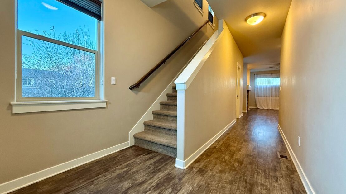 150 SW 30th St  - Redmond - Oregon - 3 bed, 3 bath rental property