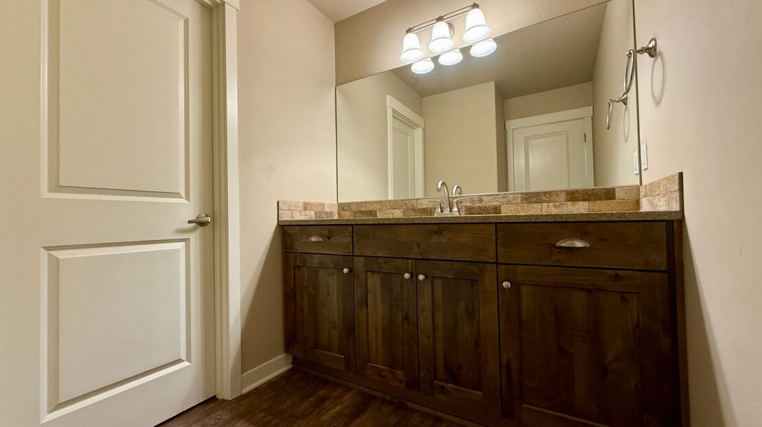 150 SW 30th St  - Redmond - Oregon - 3 bed, 3 bath rental property