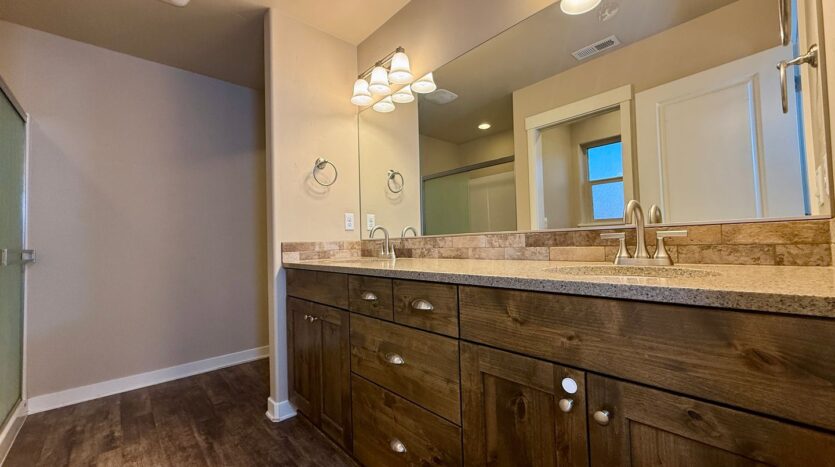 150 SW 30th St  - Redmond - Oregon - 3 bed, 3 bath rental property