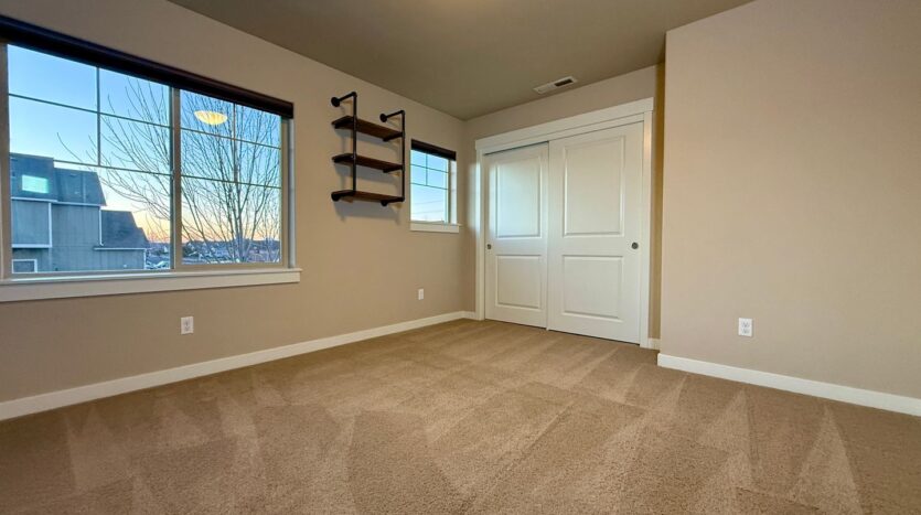 150 SW 30th St  - Redmond - Oregon - 3 bed, 3 bath rental property