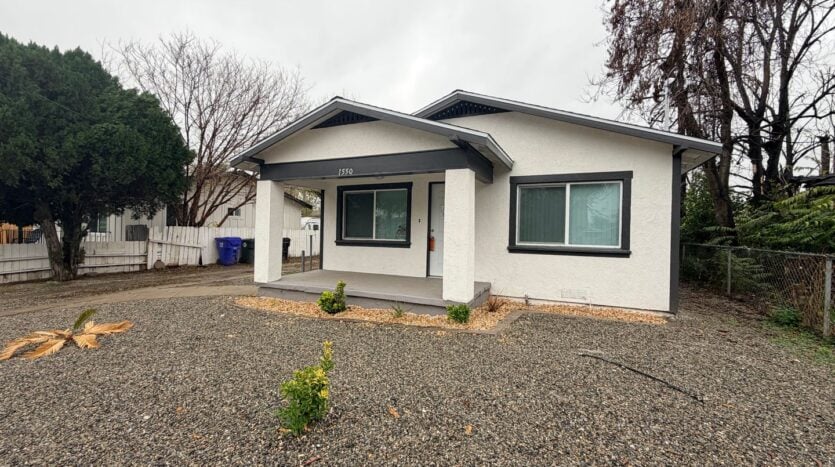 1550 N. Pershing Avenue - San Bernardino - California - 3 bed, 2 bath rental property