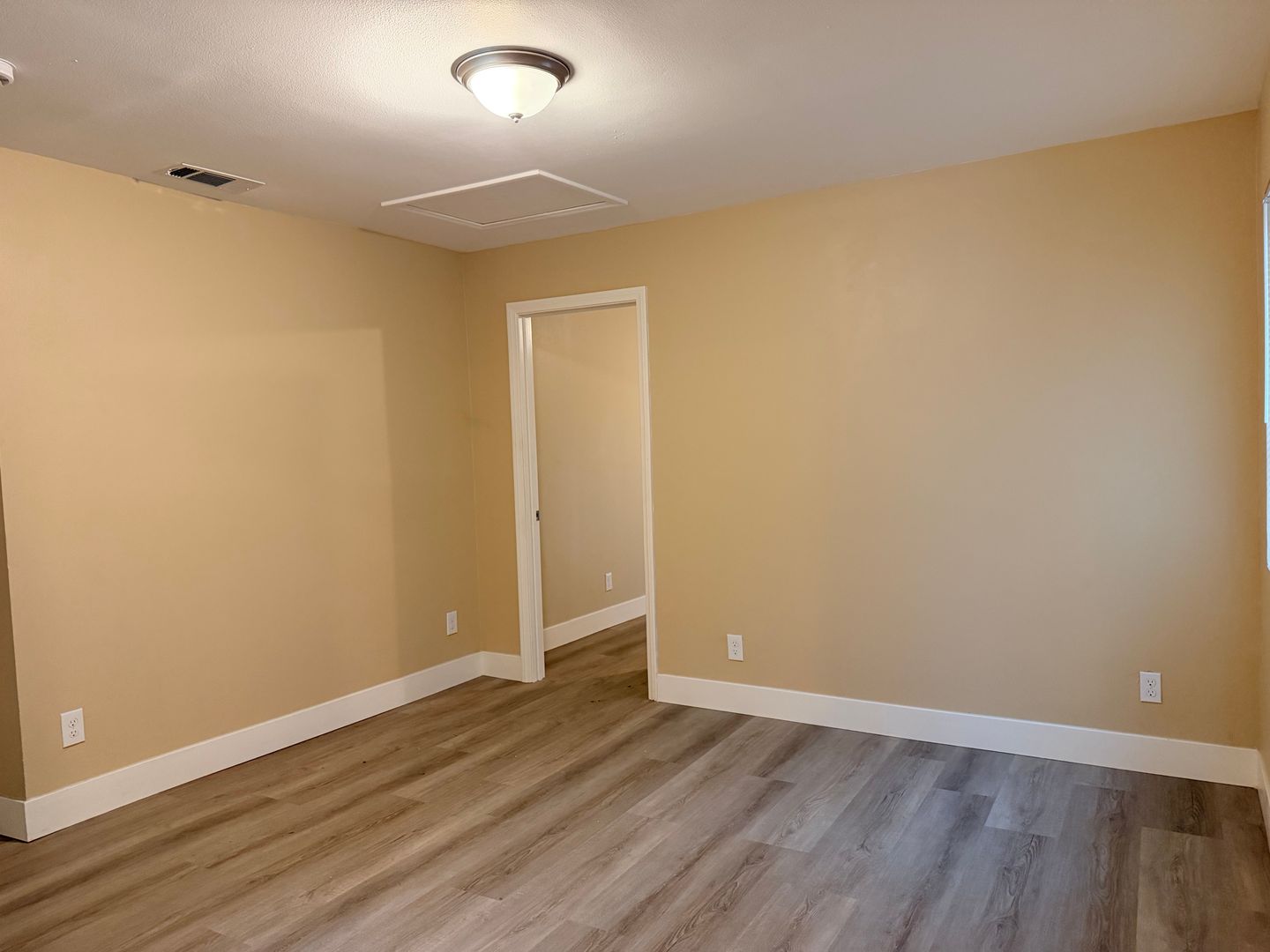 1550 N. Pershing Avenue - San Bernardino - California - 3 bed, 2 bath rental property