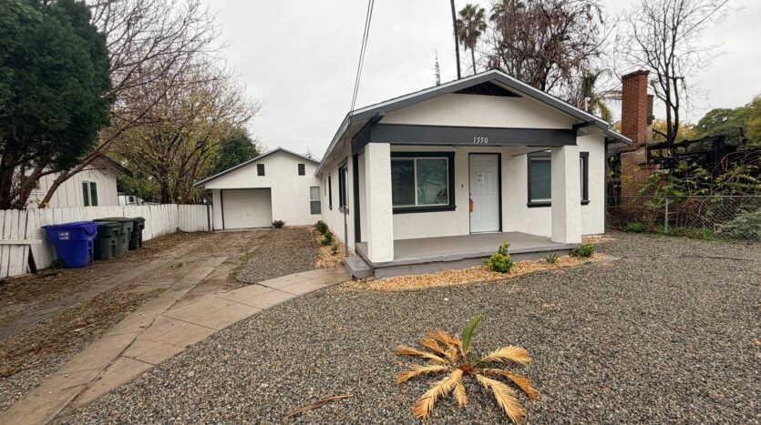 1550 N. Pershing Avenue - San Bernardino - California - 3 bed, 2 bath rental property