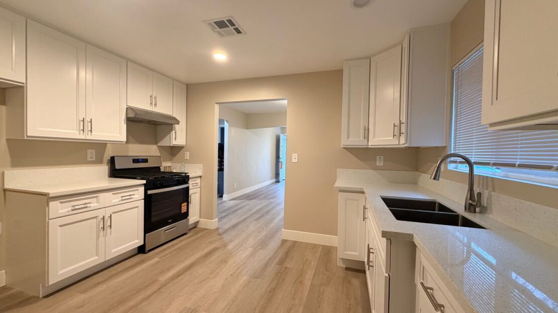 1550 N. Pershing Avenue - San Bernardino - California - 3 bed, 2 bath rental property