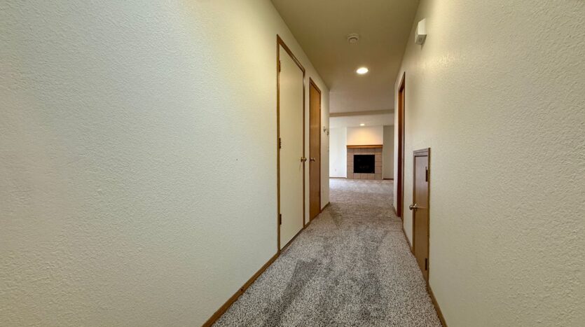 1551 NE 8th Street - Redmond - Oregon - 3 bed, 2.5 bath rental property