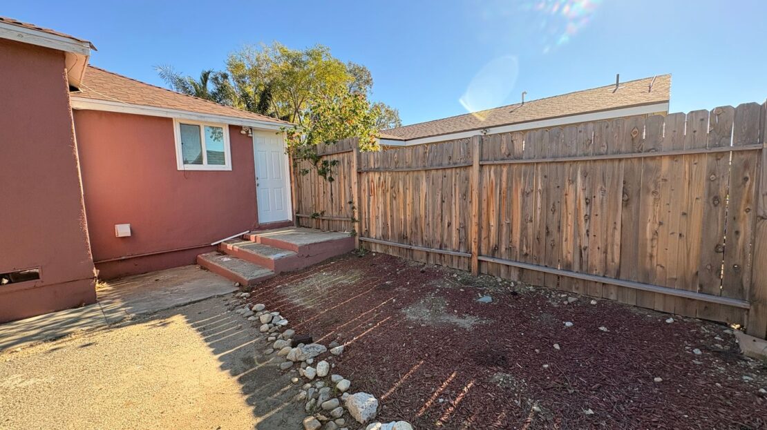 15635 Curtis Ave. #1 - Fontana - California - 2 bed, 1 bath rental property